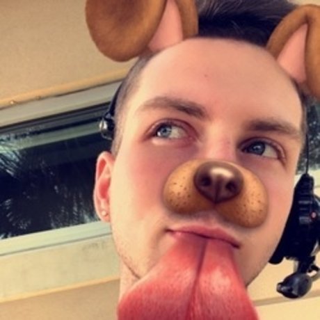 Ponyboy0422 無料のポルノスター 写真