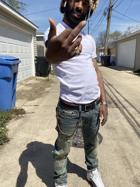 Poe be nasty セクシーモデル 写真