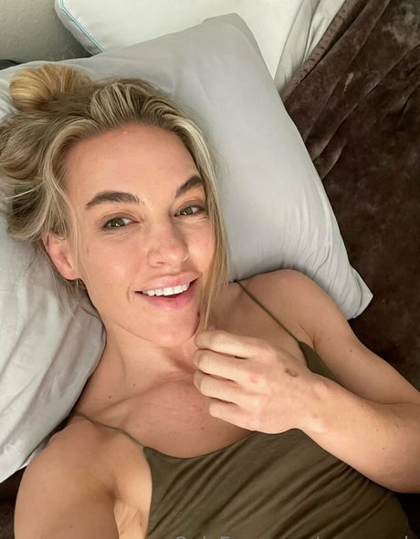 男性TikTokスターOnlyFans 美しいヌード ギャラリー