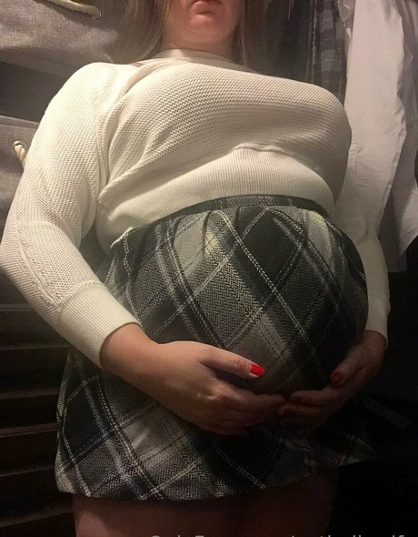 大きなお尻と巨乳のオンリーファンズ ホットセックス 画像