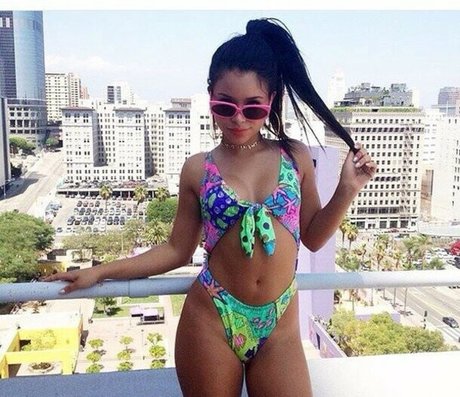 金髪の射精OnlyFans ベスト 写真