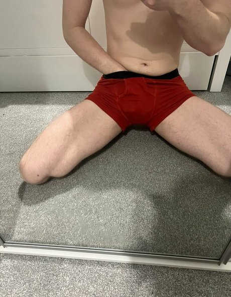 50歳以上のオンリーファンズ ホット 画像