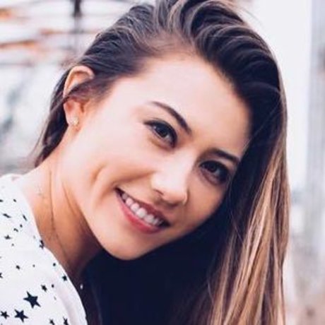 Sasha Emiri エロティック女優 写真