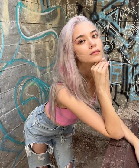 Melodi Flack 最高のモデル ギャラリー