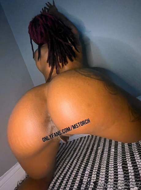 19歳のOnlyFans ポルノ 画像