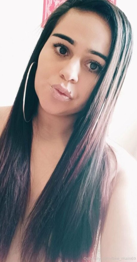 bee main69 ホットなスター 写真