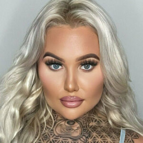 inkedblondieeee エロティックなスター 写真