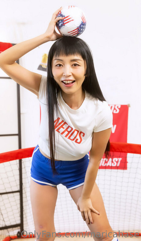 ブラックマジックオンリーファンズ 無料エロ 写真