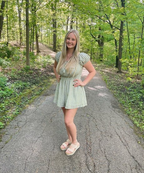 Anya Marie ヌード女優 写真