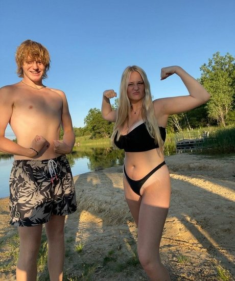 Anya Marie ポルノスター 可愛い 写真