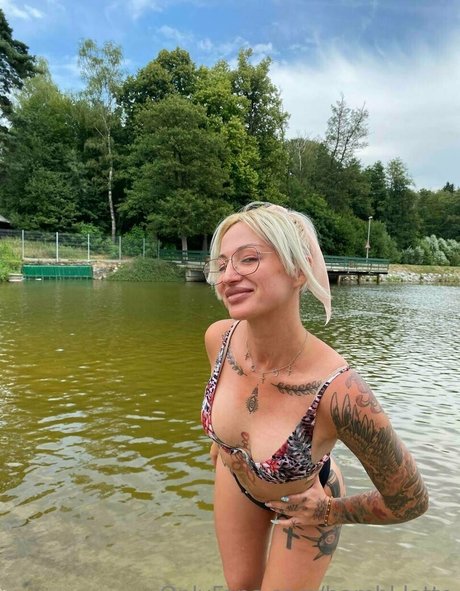 アナルアジア人OnlyFans エロ アーカイブ