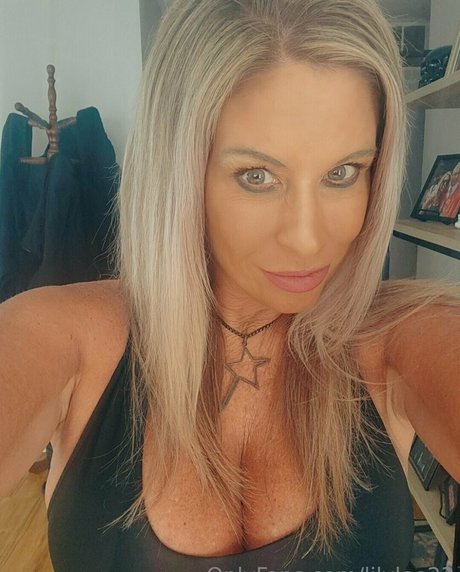 lilylee23 美しい女優 アーカイブ