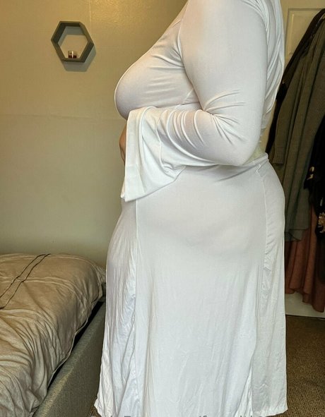 熟女 太め OnlyFans ホット裸 画像