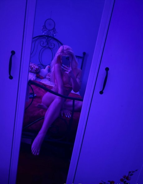 alisshale ホットなモデル 写真