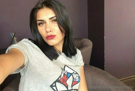 lindamisty 素敵なモデル アーカイブ