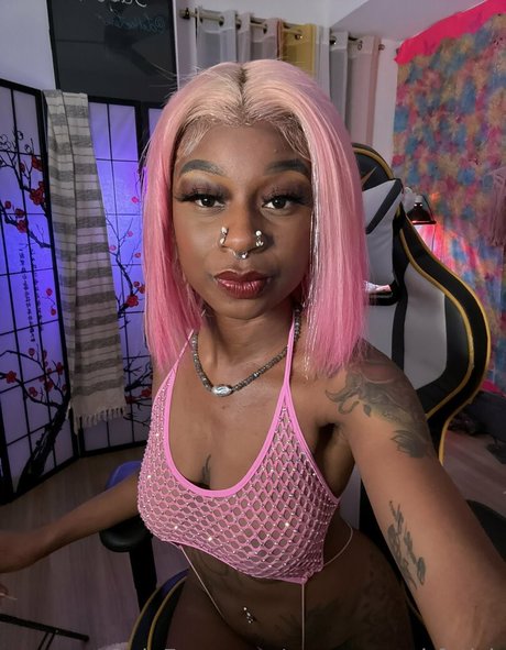 yungyannahfetish 独占女優 画像