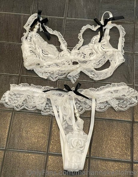 mariannekalliofree アートモデル 写真