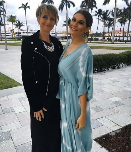 巨乳アナルOnlyFans エロ 写真