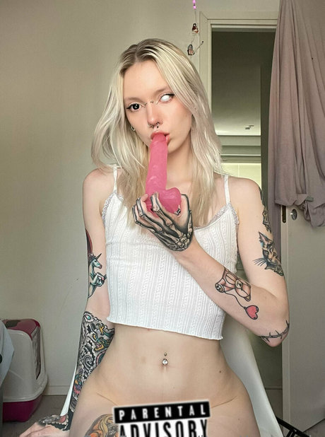 脱衣OnlyFans ポルノ 写真