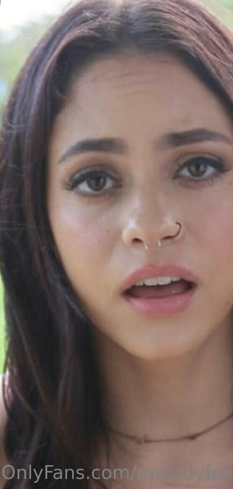 妊娠中のアジア人オンリーファンズ アートヌード ギャラリー