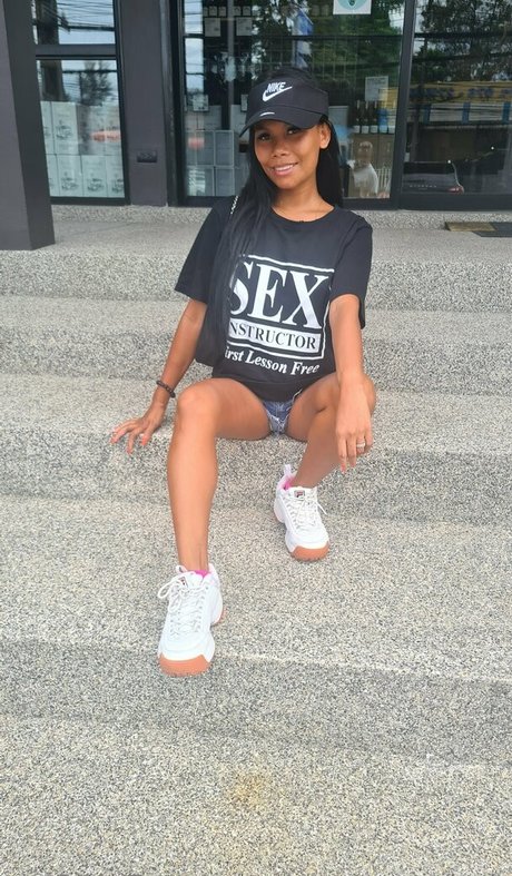 morenamitch ヌードスター ギャラリー