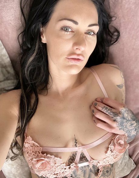 オンリーファンズでのセクスティング ポルノ 写真