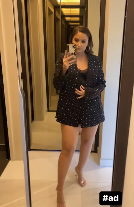 熟女クーガーオンリーファンズ xxx ギャラリー