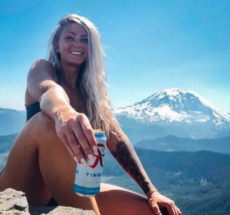 18歳のオンリーファンズ 限定 写真