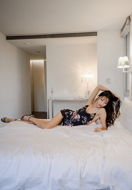 脱衣OnlyFans エロチック 写真