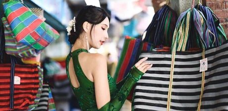 年配の熟女オンリーファンズ 無料xxx 画像