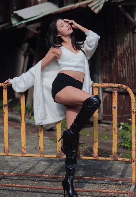 Anita Feifei ポルノ女優 画像