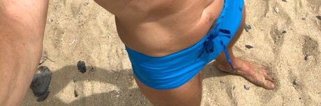 LareoM セクシーモデル 画像