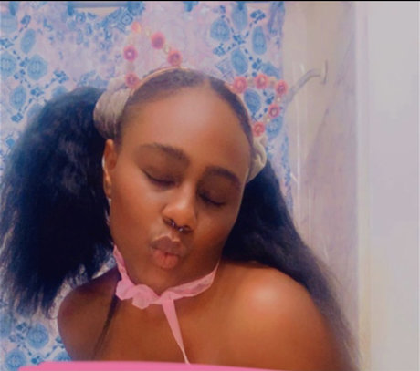 PrettyMoonPrincess ポルノモデル ギャラリー