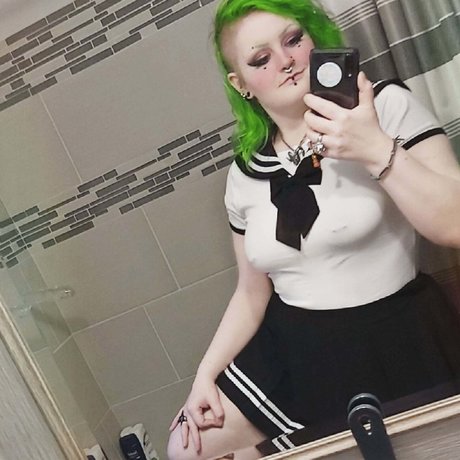 Ash Queer alt goth waifu artist FREE ポルノスター 美しい 写真
