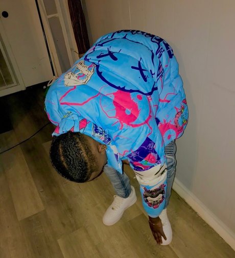 Prxnceenasty_ 裸のポルノスター ギャラリー