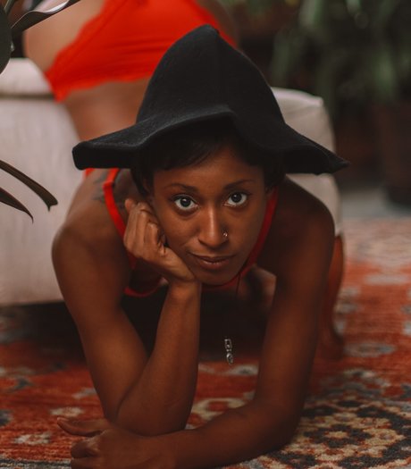 Scorpio Goddess FREE_ ヌードのポルノスター 写真