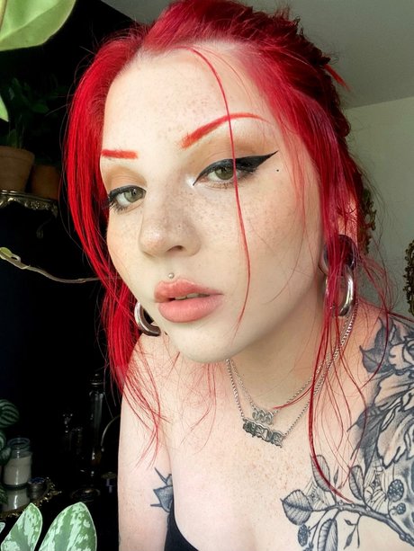 Scayreycat セクシーモデル 写真