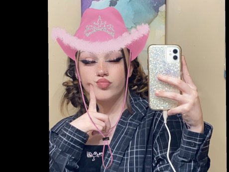 deadlydoll スター ヌード 写真