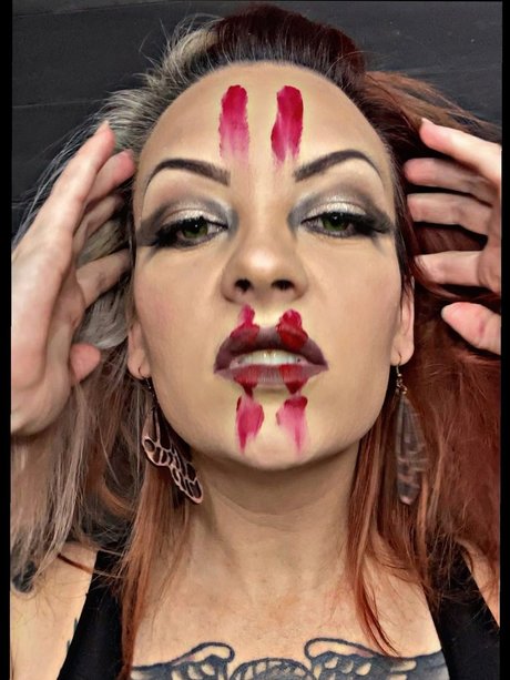 Quinn Fox セクシーなポルノスター 写真