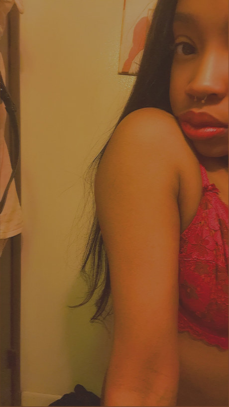 ティーントランスオンリーファン 無料ヌード 画像