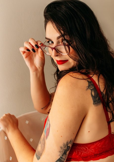 Queen Lanna 美しいスター 画像