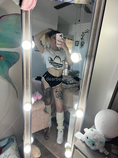 ベラルーシのファンのみ アダルト 画像