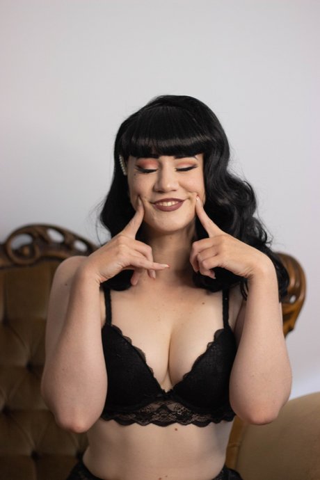 Dominiq Tricks ポルノスター 画像