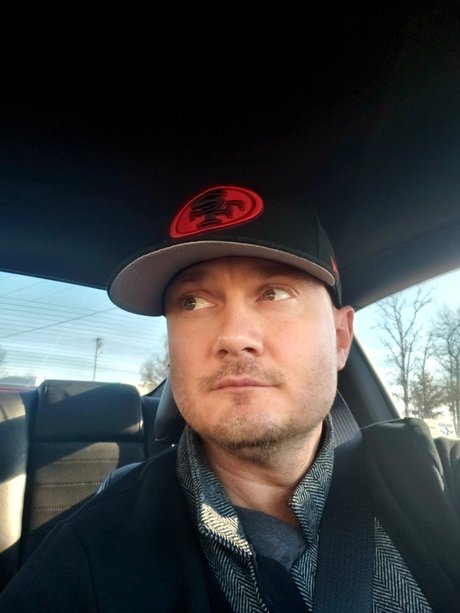 Raddadgonebad 裸のスター 写真