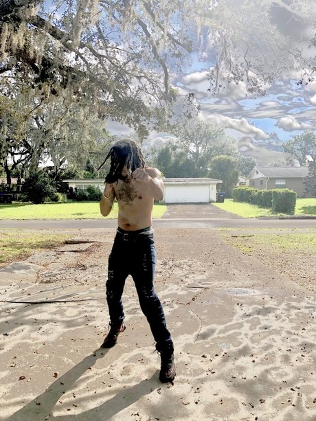 Rachithere609 セックス女優 写真