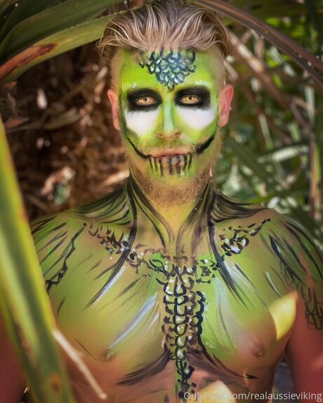 Jaxson Wolfe アートスター 写真