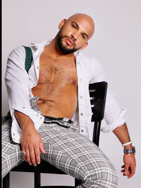 ポーグエボニーオンリーファンズ セクシー アーカイブ