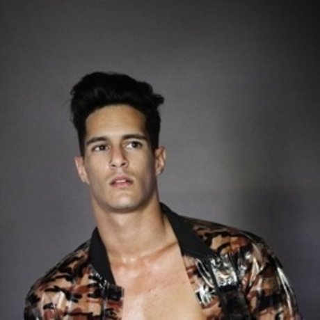 Ray Crosswell ホットなモデル 画像