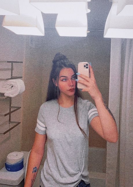 Randi Kirkpatrick 美しいスター 写真