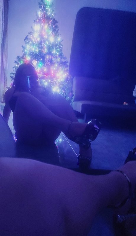 Reyes_ 女優 写真